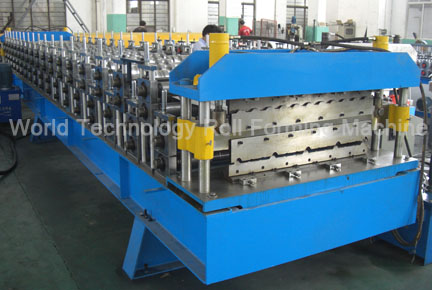 Double layer roll forming line